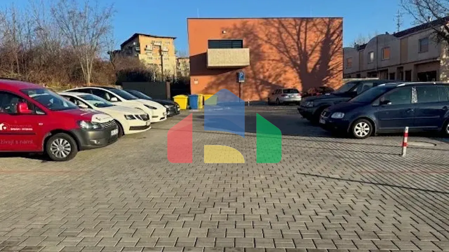 На продажу другие объекты 12 m²