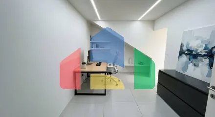 На продажу квартира 5-комн. студия 185 m² На продажу квартира 5-комн. студия 185 m²