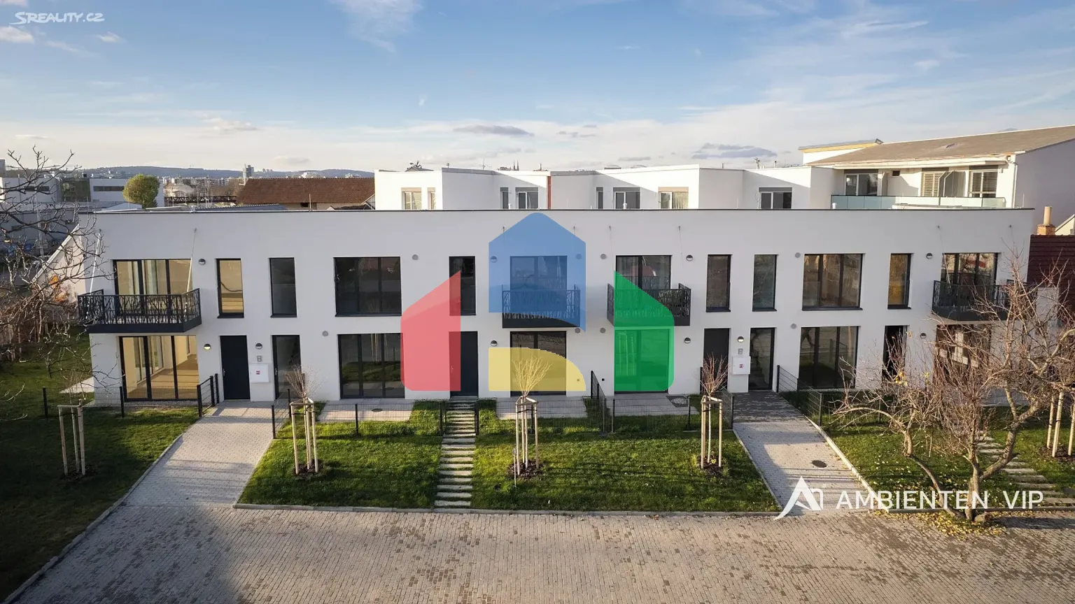 На продажу квартира 2-комн. студия 74 m²