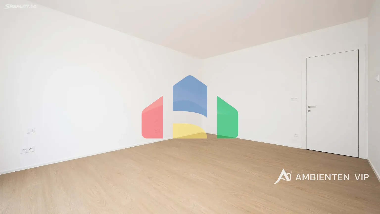 На продажу квартира 2-комн. студия 74 m²