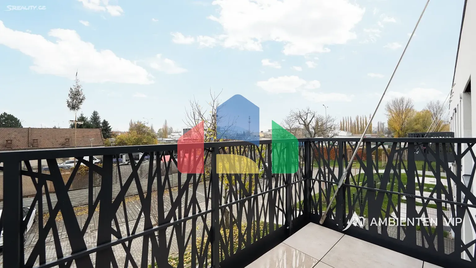 На продажу квартира 2-комн. студия 62 m²