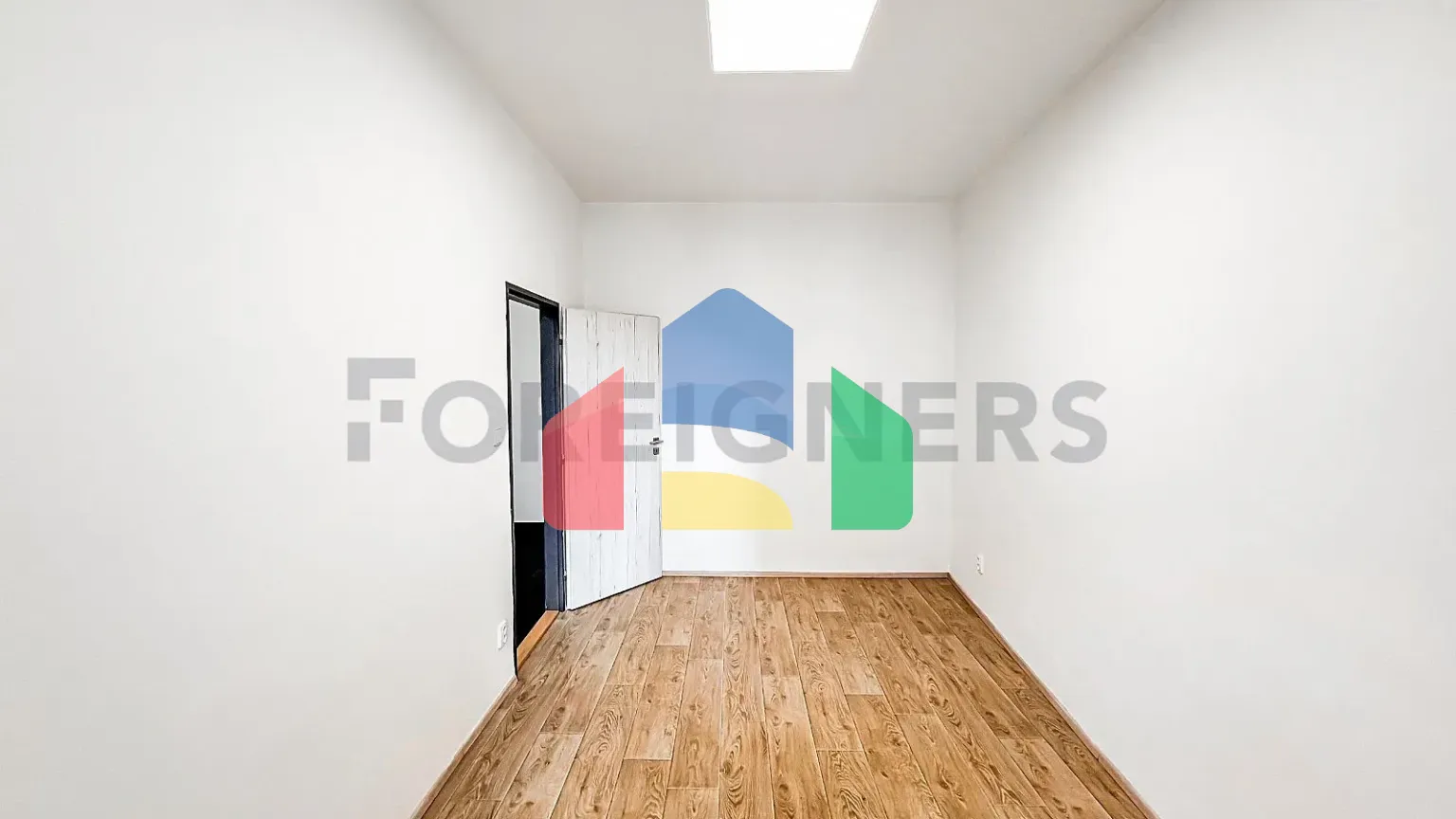 На продажу квартира 2-комн. студия 55 m²