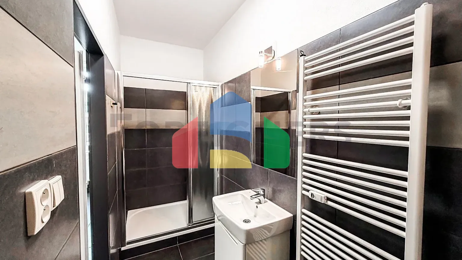 На продажу квартира 2-комн. студия 55 m²