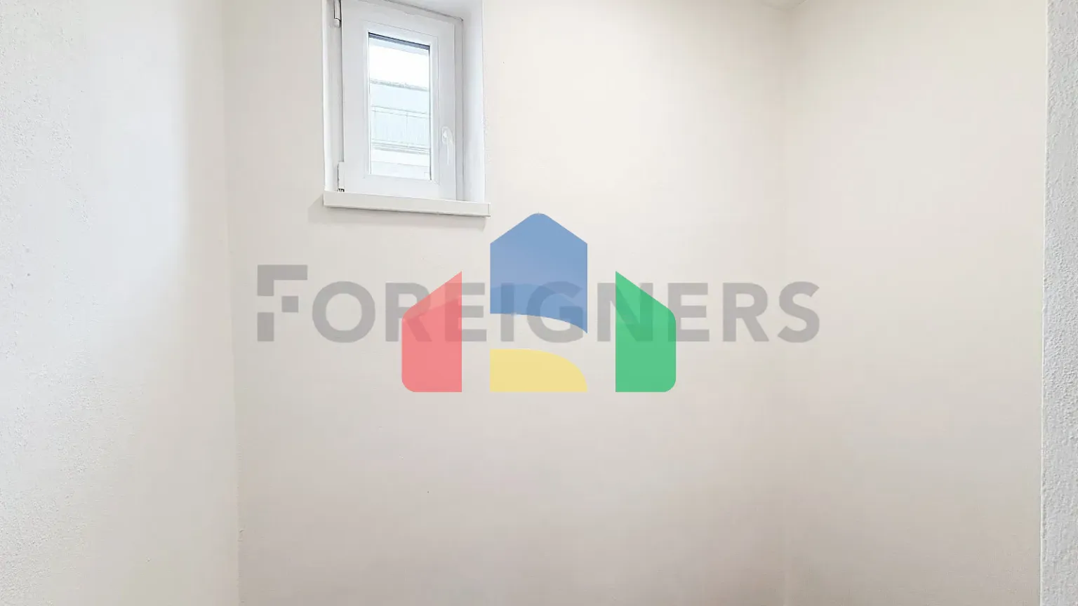 На продажу квартира 2-комн. студия 55 m²