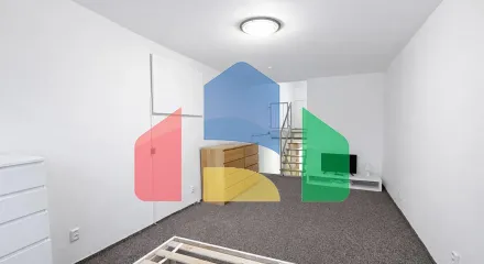 На продажу квартира 2-комн. студия 54 m²