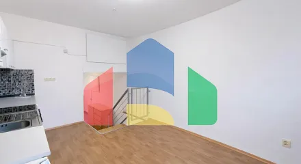 На продажу квартира 2-комн. студия 54 m²