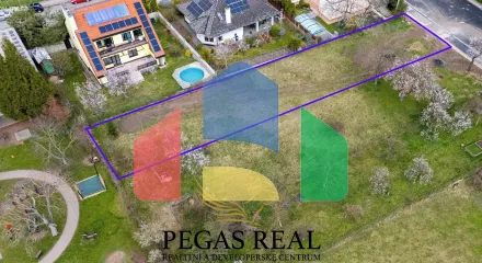 На продажу участки под строительство 957 m²