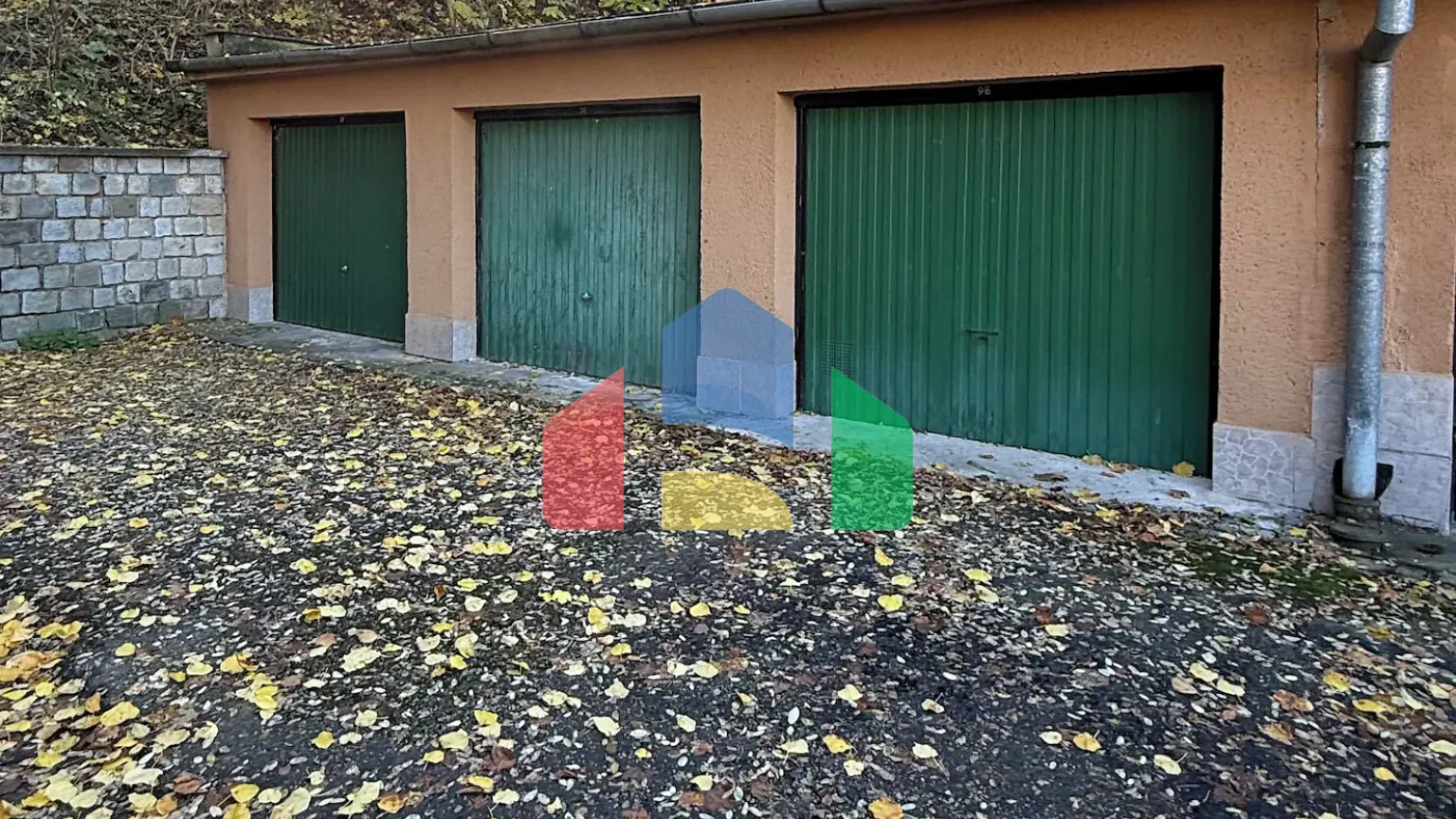 На продажу гаражи 17 m²