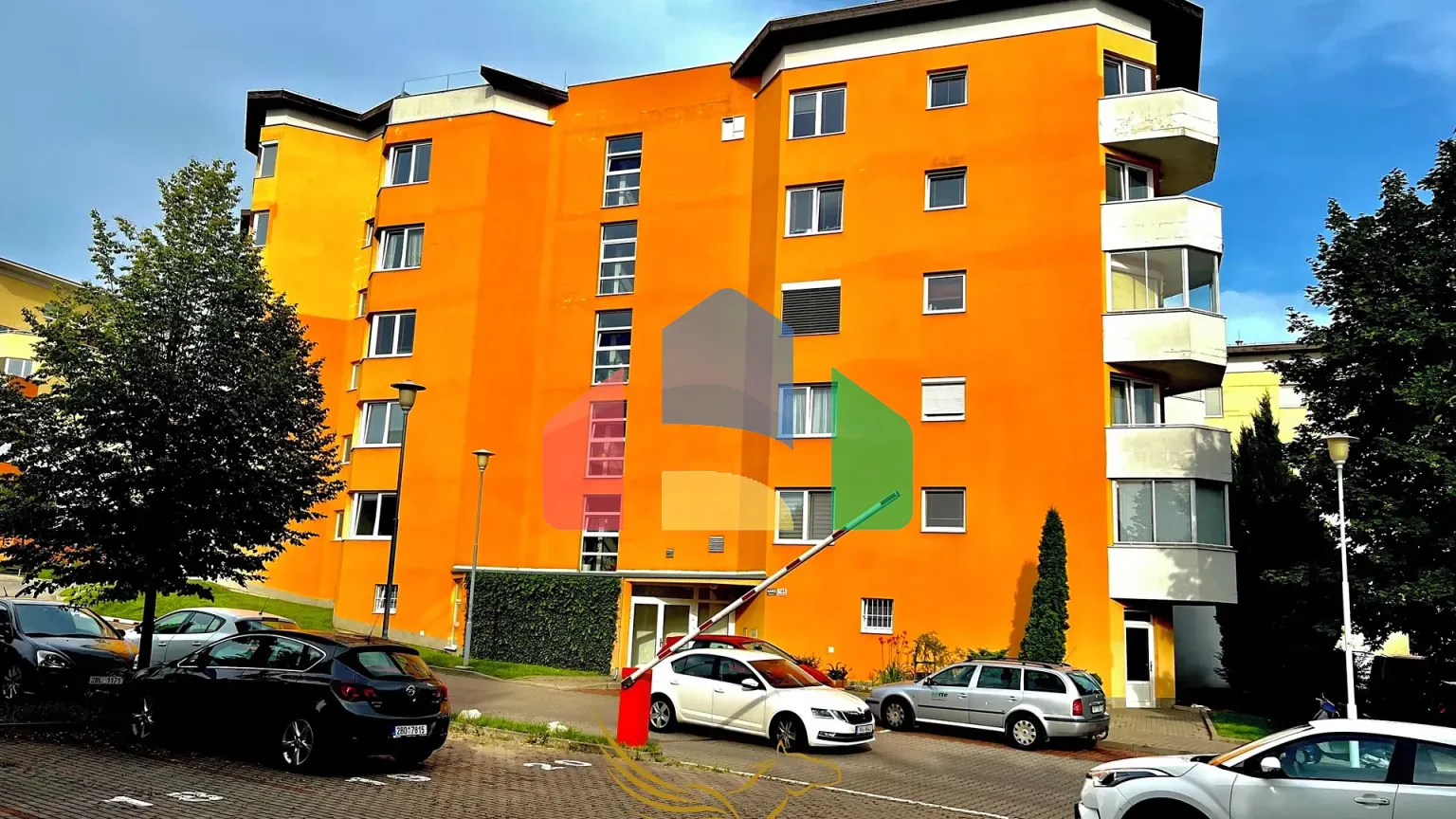 На продажу квартира 1-комн. студия 40 m²