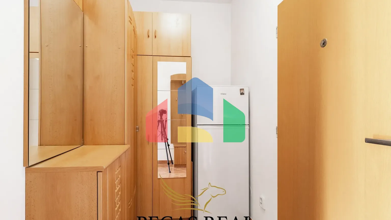 На продажу квартира 1-комн. студия 40 m²