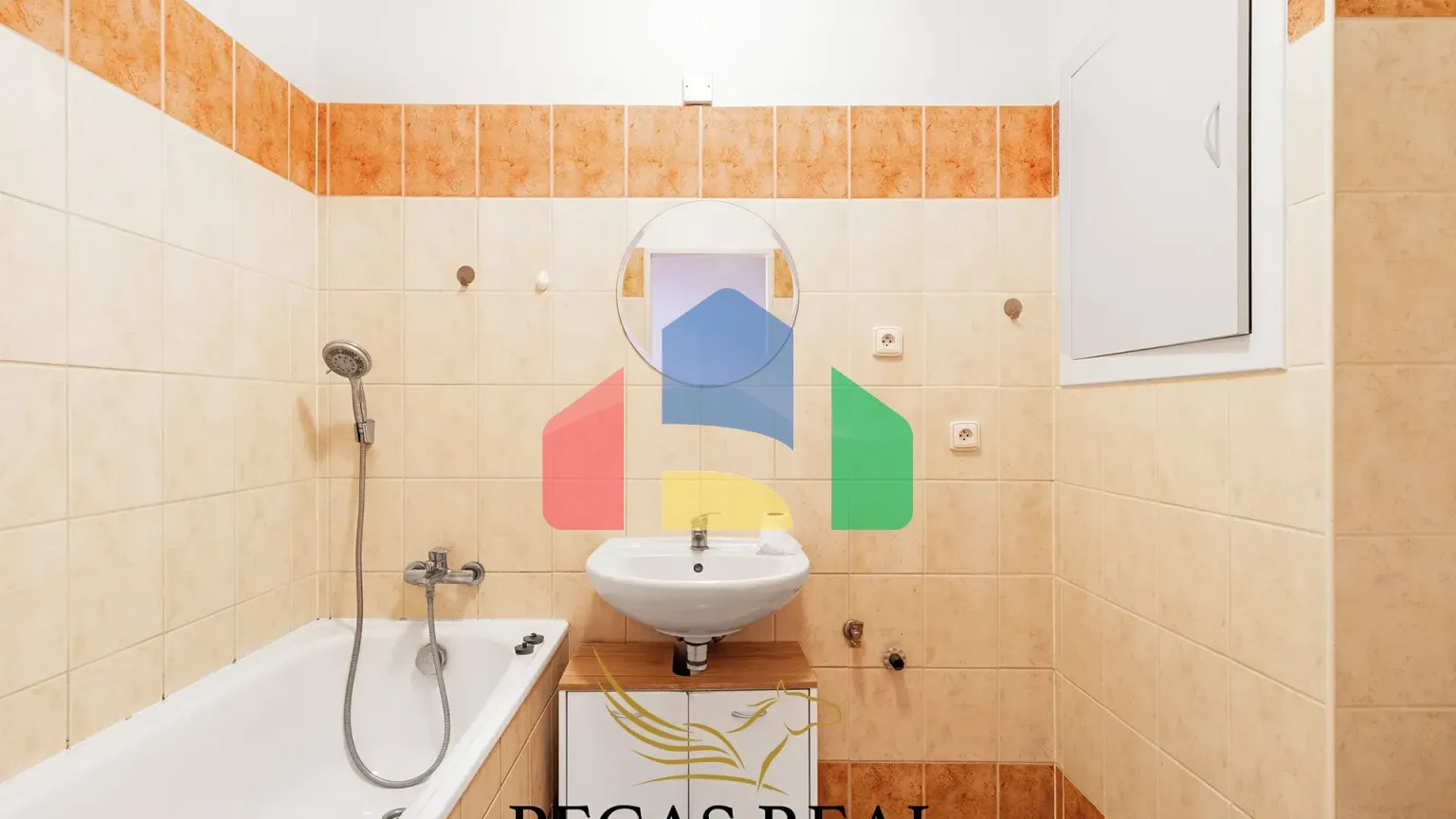 На продажу квартира 1-комн. студия 40 m²