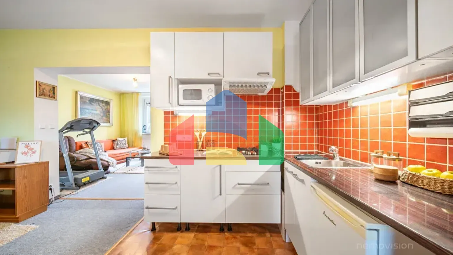 На продажу семейные дома 184 m², земельный участок 182 m²