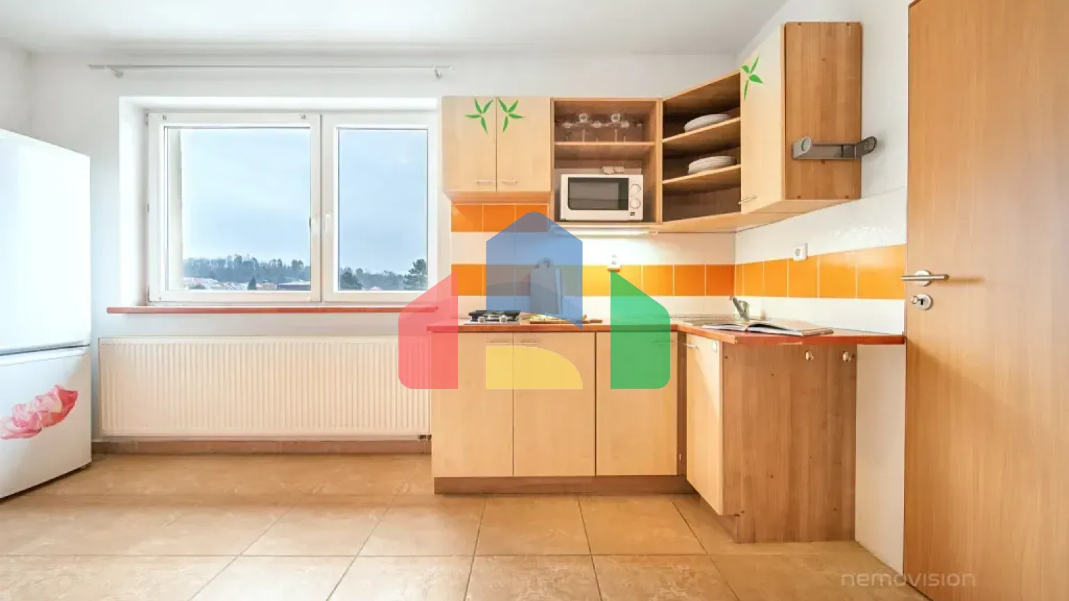 На продажу семейные дома 184 m², земельный участок 182 m²