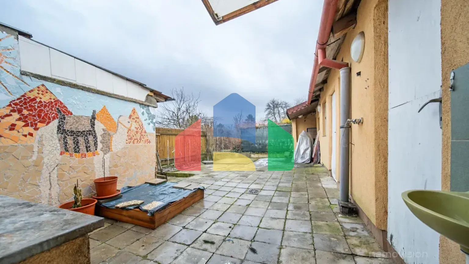 На продажу семейные дома 184 m², земельный участок 182 m²