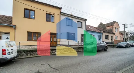 На продажу семейные дома 184 m², земельный участок 182 m²