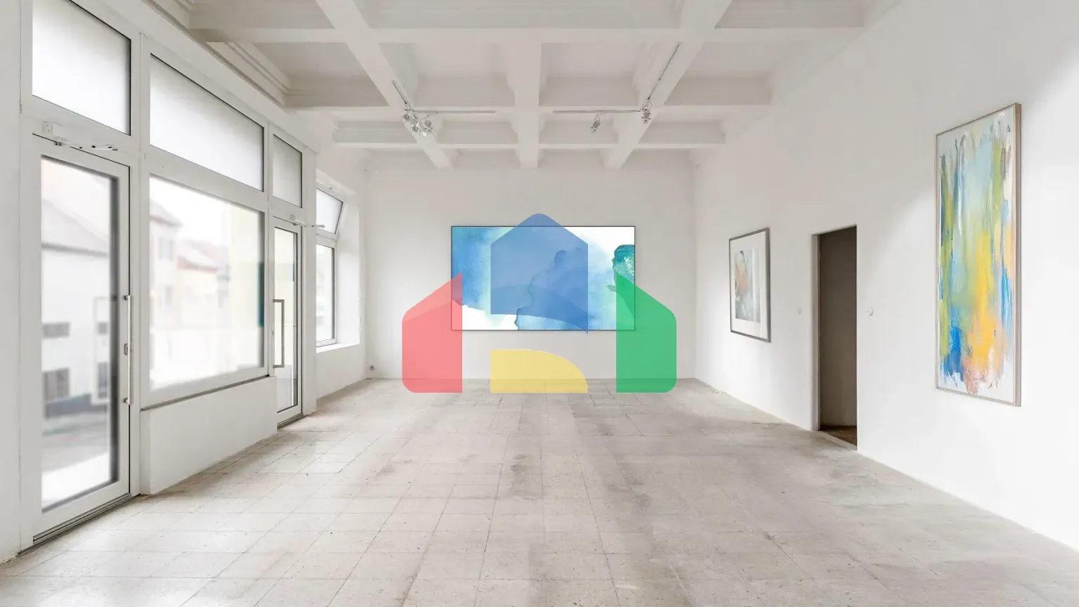 На продажу торговые помещения 127 m²