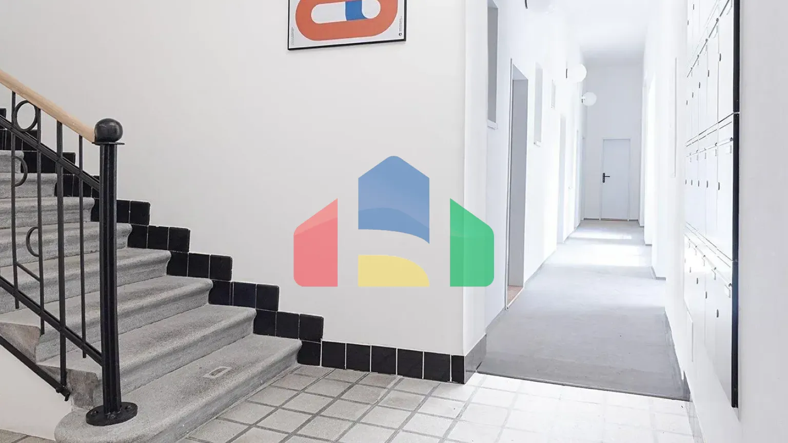 На продажу торговые помещения 127 m²