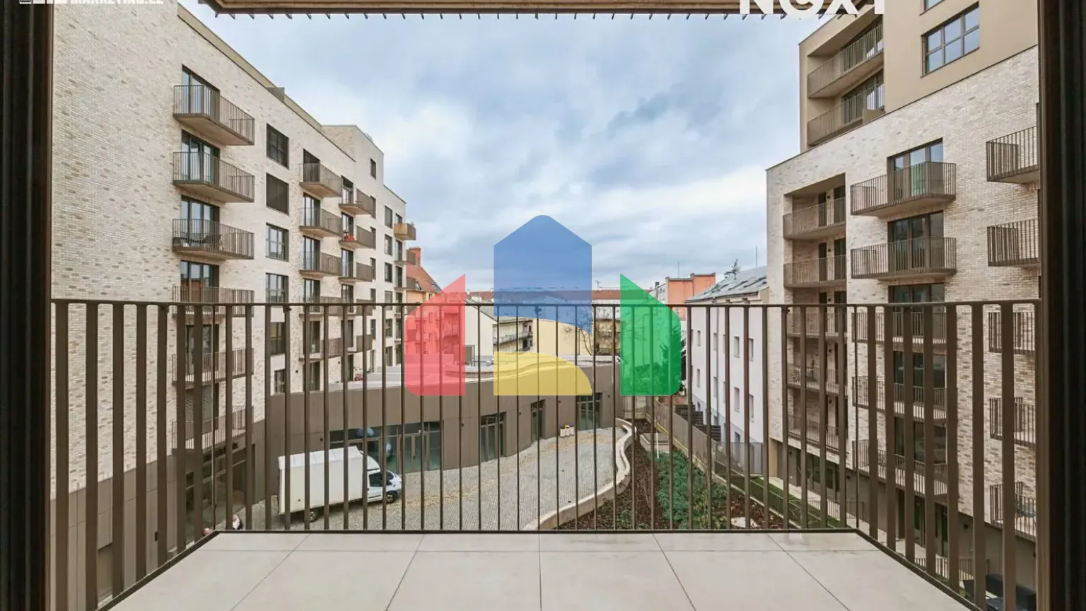 На продажу квартира 1-комн. студия 37 m²