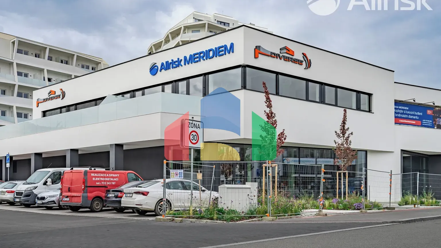 На продажу торговые помещения 147 m²