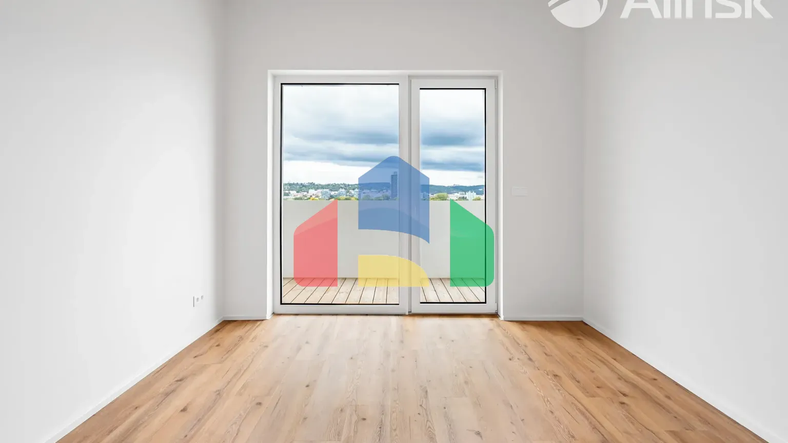 На продажу квартира 2-комн. студия 81 m²