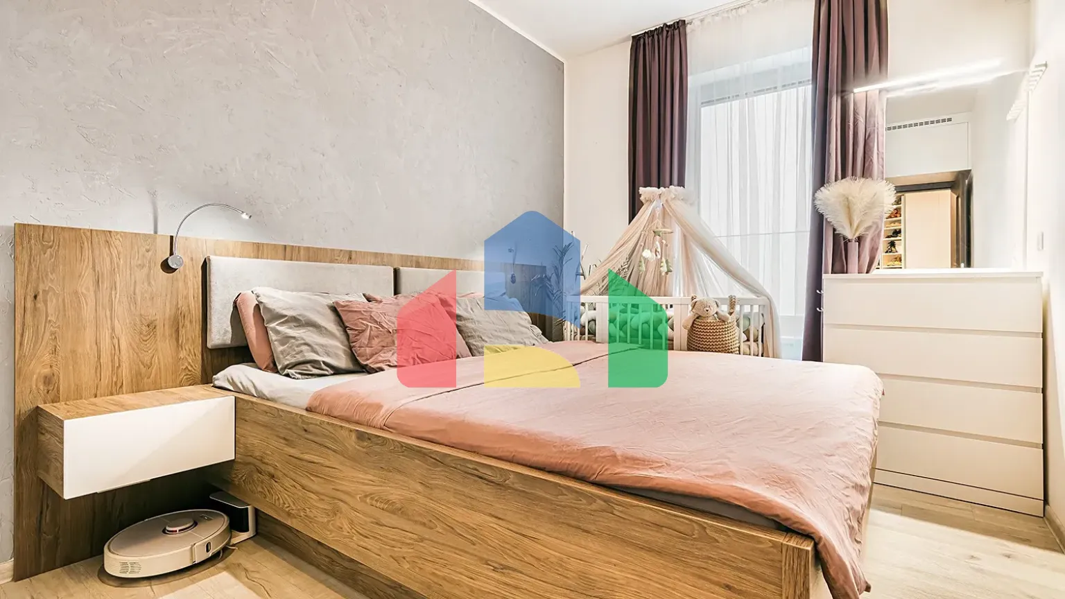 На продажу квартира 3-комн. студия 76 m²