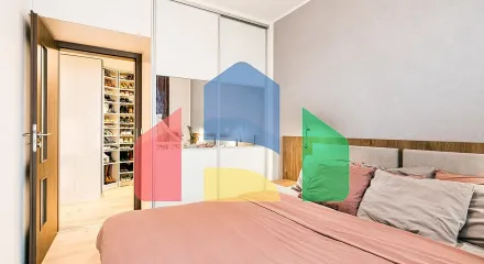 На продажу квартира 3-комн. студия 76 m²