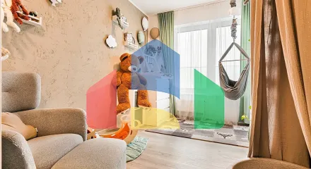 На продажу квартира 3-комн. студия 76 m²