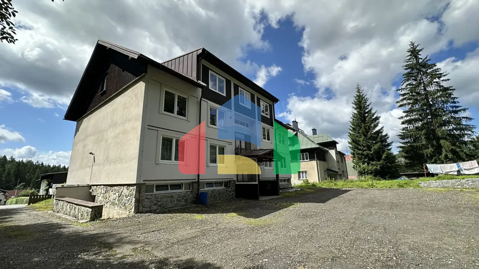 На продажу квартира 2+1 57 m²