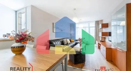 На продажу квартира 3-комн. студия 93 m²