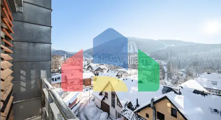 На продажу квартира 3-комн. студия 105 m²