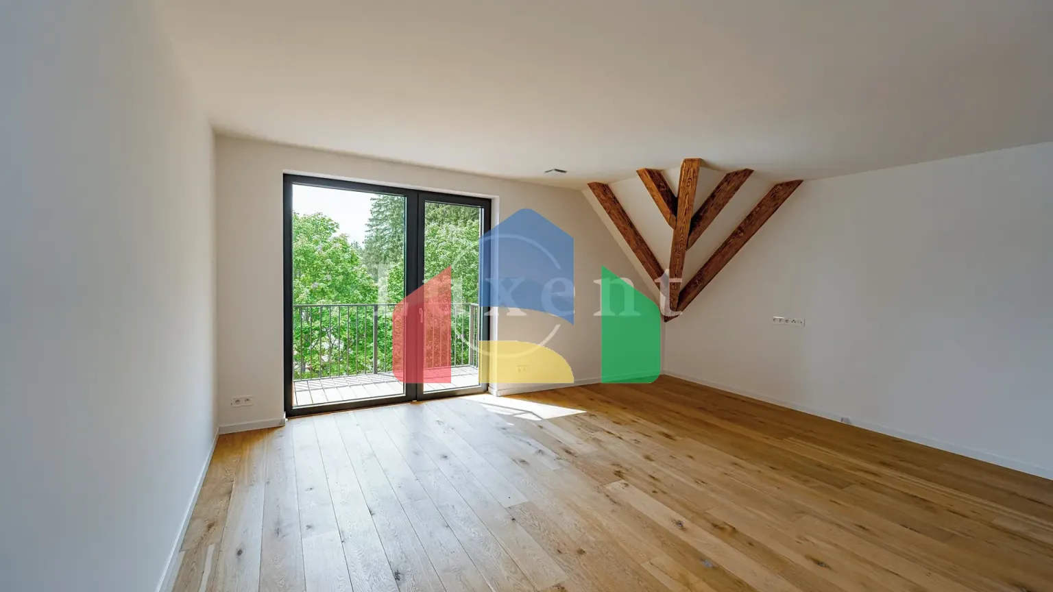 На продажу квартира 4-комн. студия 120 m²