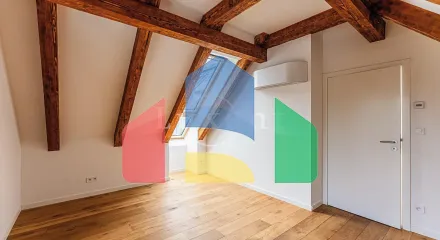 На продажу квартира 4-комн. студия 120 m² На продажу квартира 4-комн. студия 120 m²