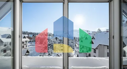 На продажу квартира от 6 комнат 157 m²