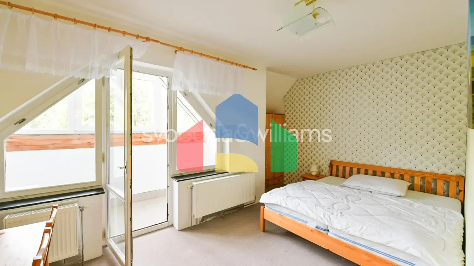 На продажу квартира от 6 комнат 157 m²