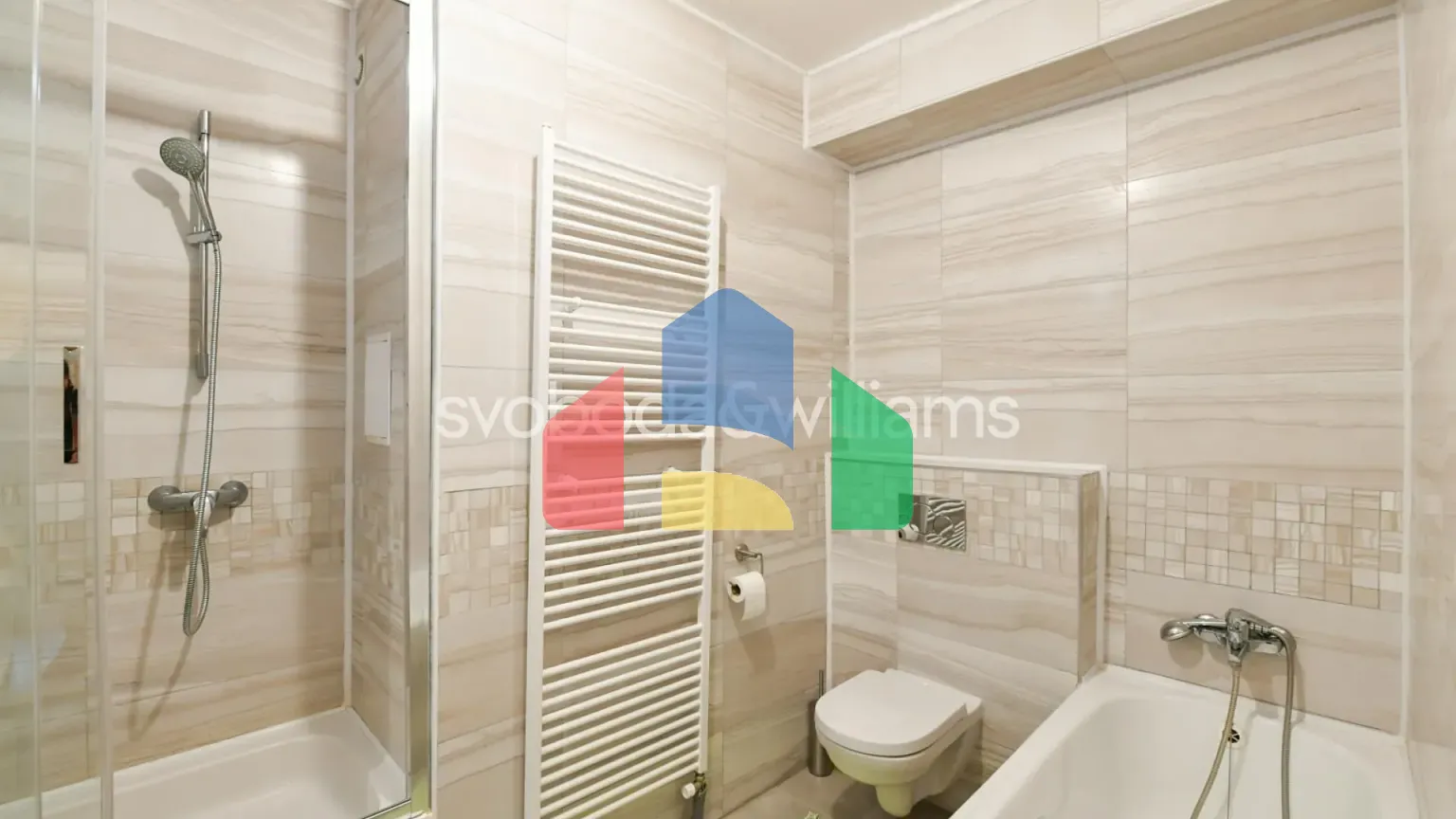 На продажу квартира от 6 комнат 157 m²