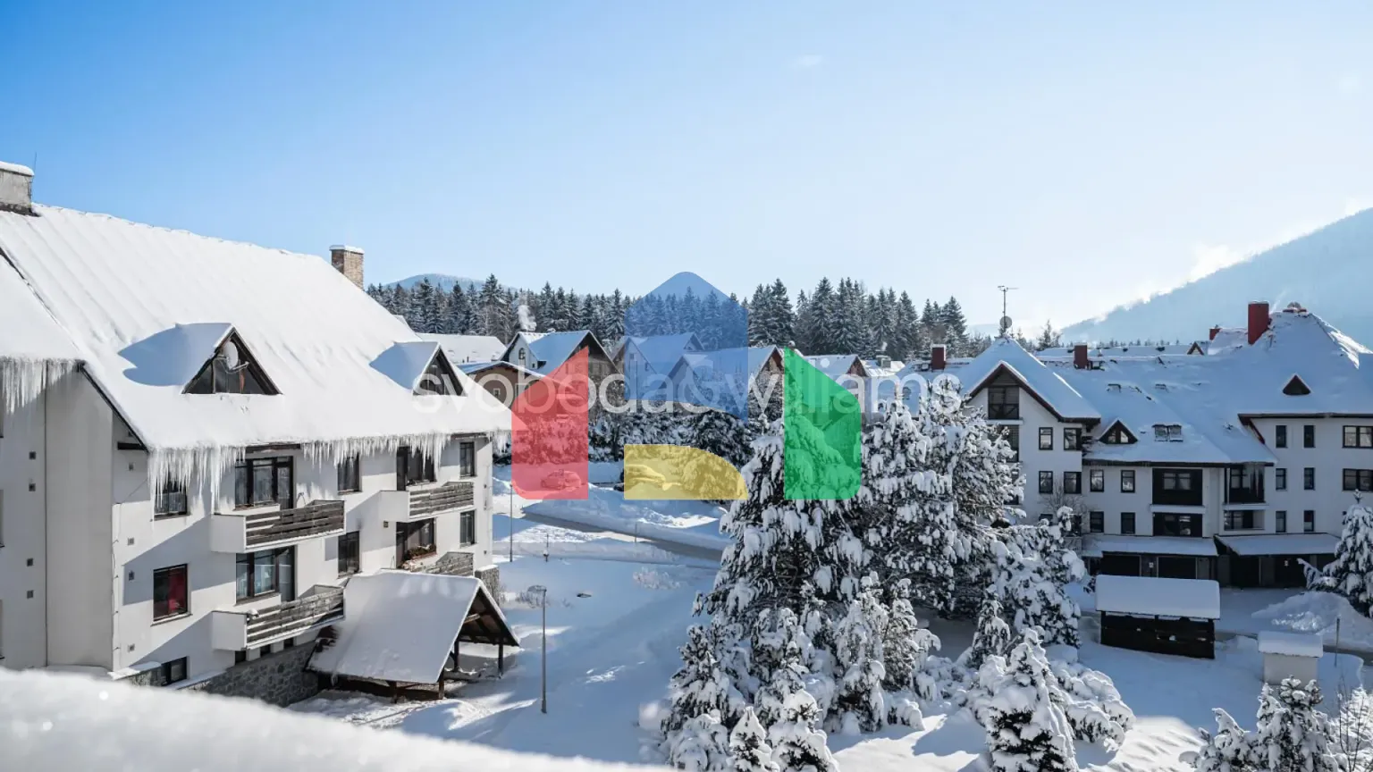 На продажу квартира от 6 комнат 157 m²