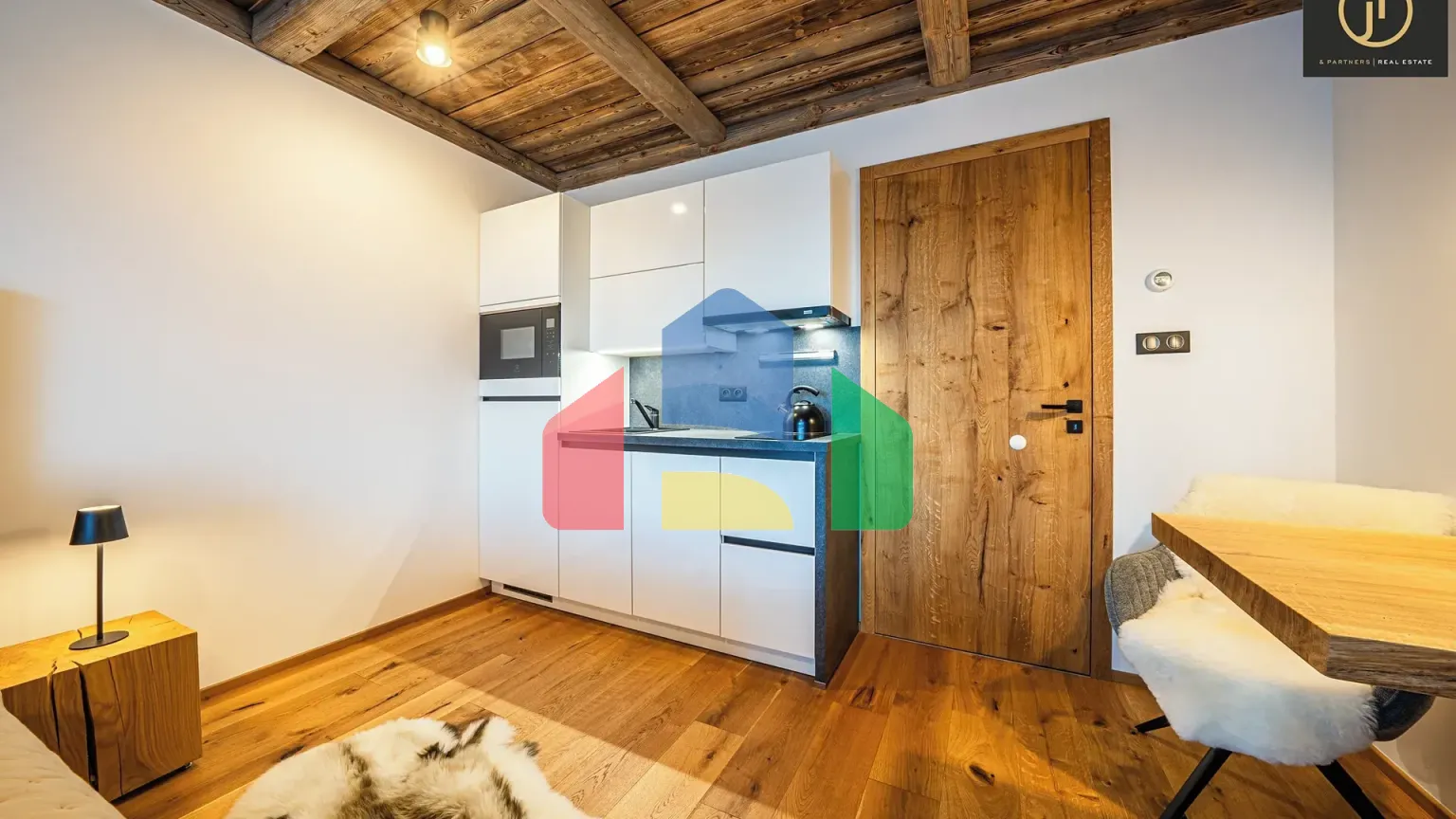 На продажу квартира 1-комн. студия 28 m²