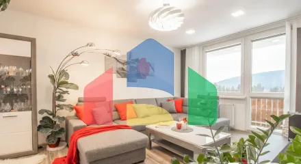 На продажу квартира 3-комн. студия 87 m²