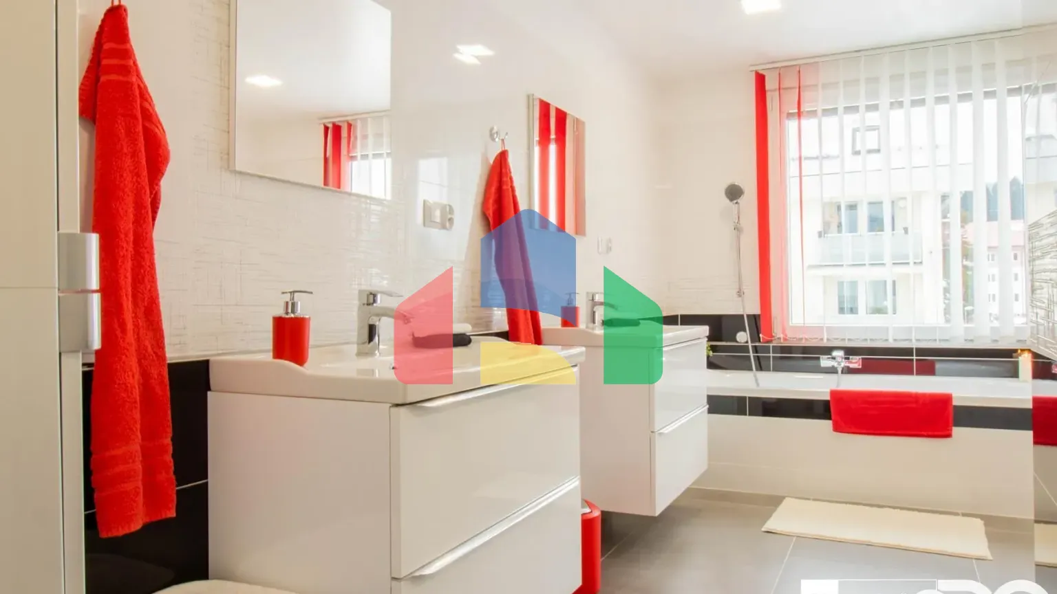 На продажу квартира 3-комн. студия 87 m²