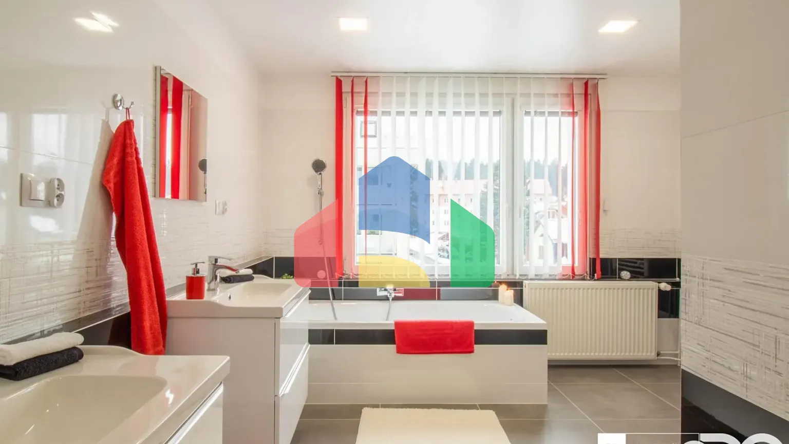 На продажу квартира 3-комн. студия 87 m²