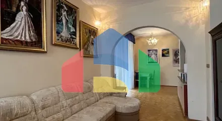 На продажу квартира 3-комн. студия 105 m²