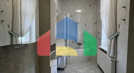 На продажу квартира 3-комн. студия 105 m²