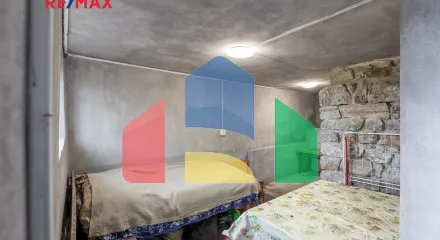 На продажу хижины 36 m², земельный участок 587 m²