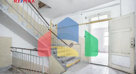 На продажу семейные дома 222 m², земельный участок 126 m²