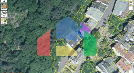 На продажу семейные дома 222 m², земельный участок 126 m²