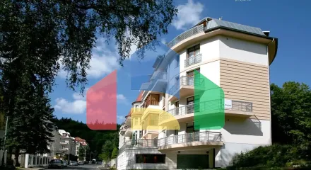 На продажу коммерческие участки 468 m²