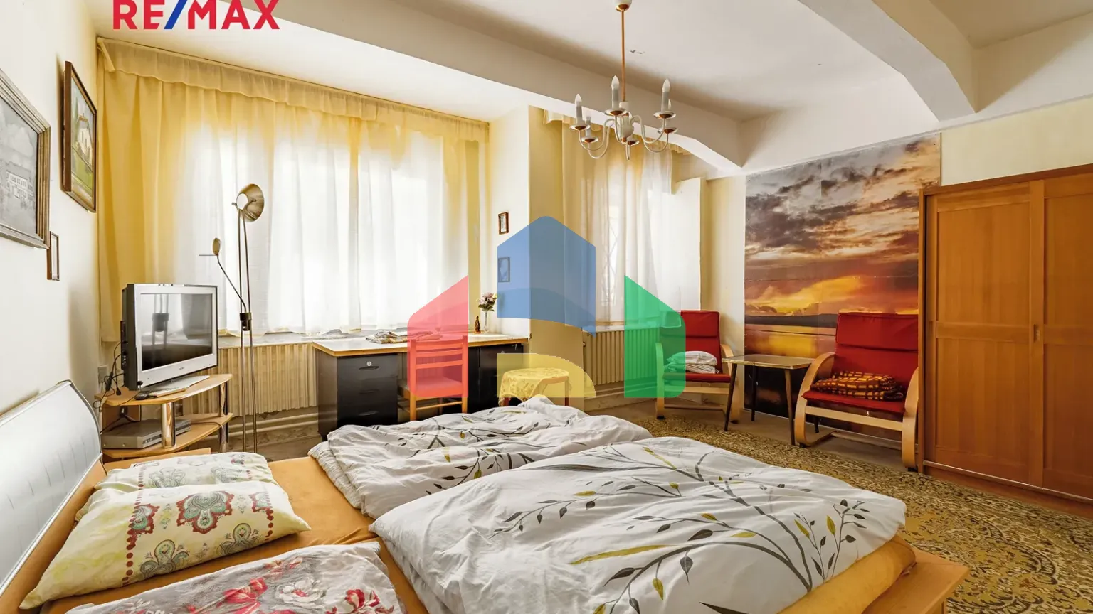 На продажу виллы 320 m², земельный участок 1286 m²