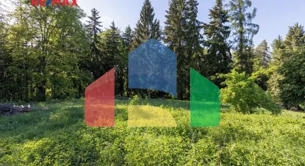 На продажу участки под строительство 3902 m²