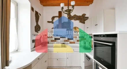 На продажу отели, гостиницы 160 m²