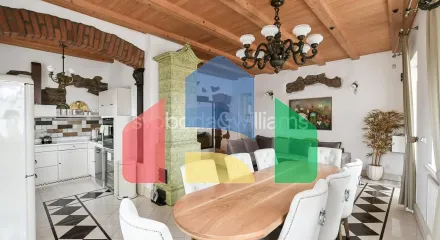 На продажу отели, гостиницы 160 m²